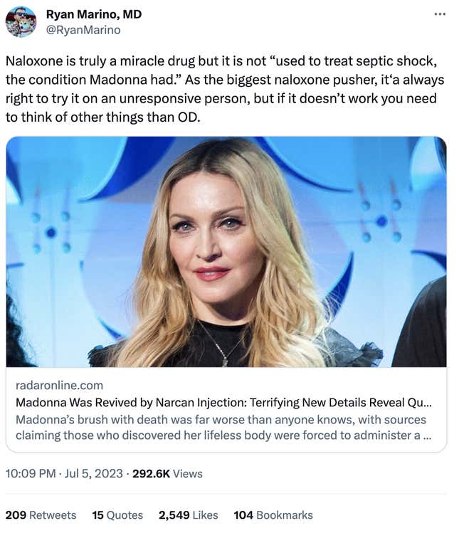 Bild zum Artikel mit dem Titel „Bericht darüber, dass Madonna wegen septischem Schock Narcan verabreicht wurde“, wirft Fragen auf