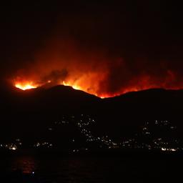 Auch Evakuierungen auf den griechischen Inseln Korfu und Euboea wegen