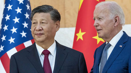 Biden forderte Chinas Xi nach Putin Treffen auf „vorsichtig zu sein