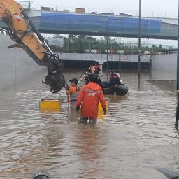 Mindestens 31 Tote durch heftige Regenfaelle und Ueberschwemmungen in Suedkorea