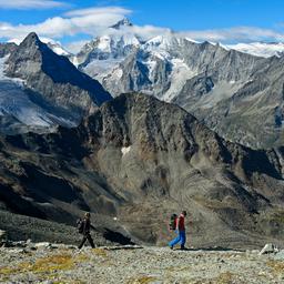 Niederlaendischer Alpinist starb nach Sturz vom Berg in den Schweizer