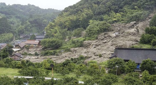 Regen in Japan Starker Regen im Sueden Japans fordert bis