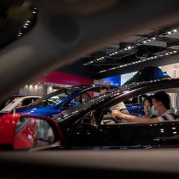 Tesla gibt Chinesen die das Elektroauto kaufen eine Bargeldpraemie