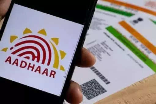 UIDAI UIDAI fuehrt unter seiner gebuehrenfreien Nummer neue Aadhaar Dienste ein