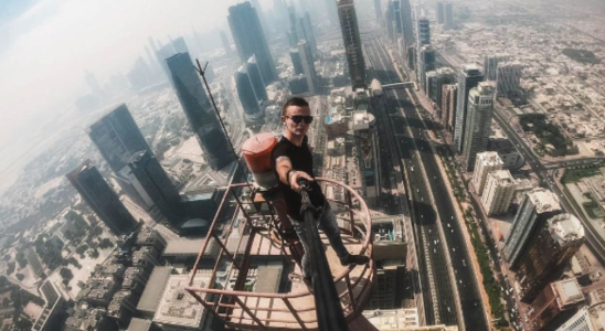 Wolkenkratzer Daredevil bekannt fuer Hochhaus Stunts stirbt nach Sturz aus Hongkonger