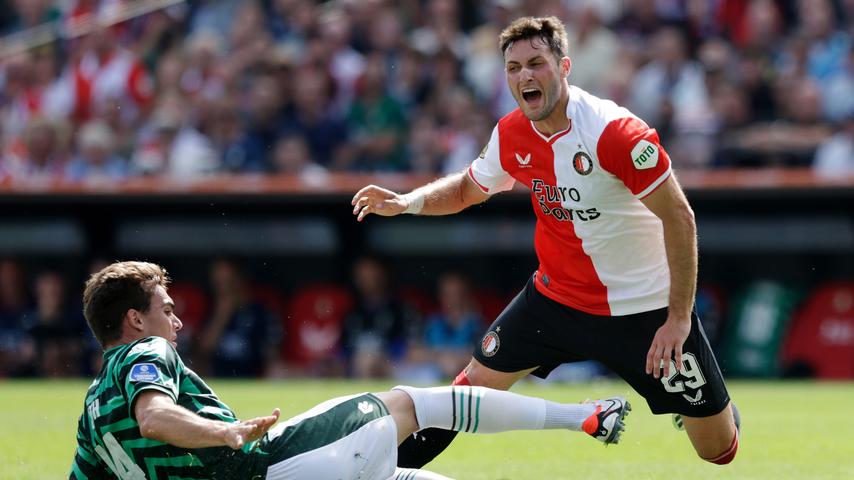 1691938735 99 Fehlstart fuer Feyenoord Landesmeister kommt nach schneller Roter Karte nicht