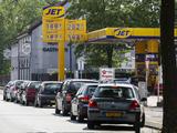 Omrijden voor goedkope benzine loont weer door hogere accijns