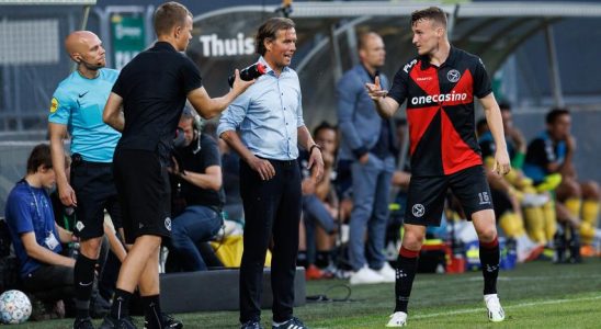 Almere City verliert auch das erste Spiel in der Eredivisie