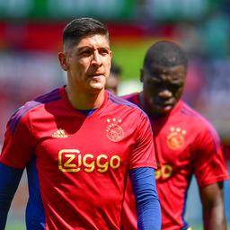 Alvarez tauscht Ajax fuer fast 40 Millionen Euro gegen West