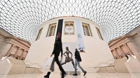 British Museum entlaesst Mitarbeiter wegen Juwelendiebstahls – World