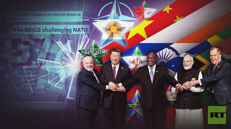 Die westliche Propagandamaschine behauptet BRICS sei eine „Herausforderung fuer die
