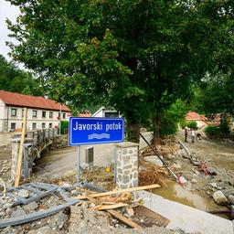 EU unterstuetzt Slowenien wegen toedlicher Ueberschwemmungen mit 400 Millionen Euro