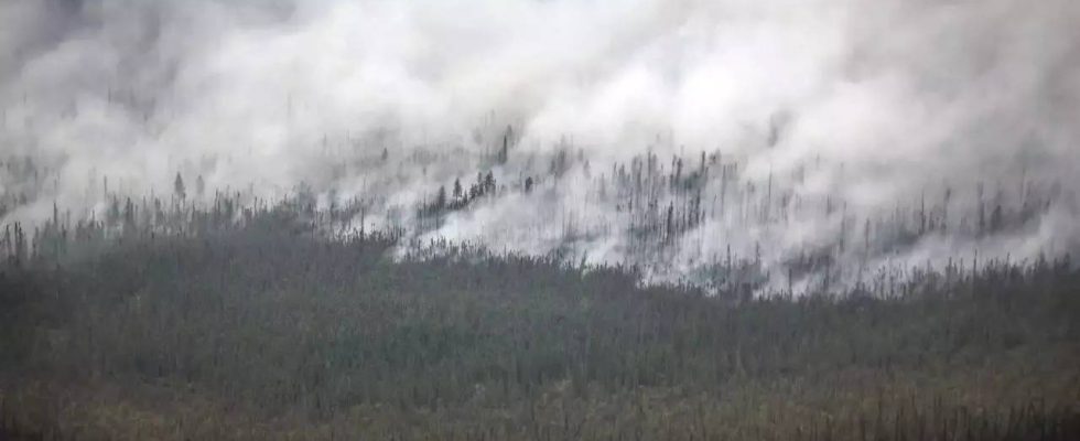 Ein verheerender Brand naehert sich der Hauptstadt der kanadischen Nordwest Territorien