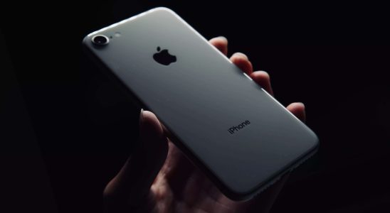 Erklaert Was ist ein Legacy Kontakt fuer iPhone Benutzer und wie koennen