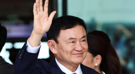 Ex Premierminister Thaksin wurde nach 15 Jahren im Exil bei seiner
