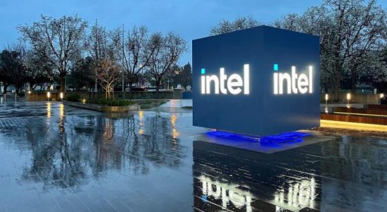 Intels Modernisierungsstrategie koennte mit dem Ende des 54 Milliarden Dollar Tower Deals einen Rueckschlag