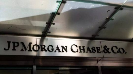 JPMorgan Zwei ehemalige JPMorgan Haendler wegen Betrugs zu Gefaengnisstrafen verurteilt