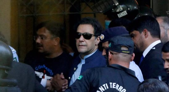 Laut seinem Anwalt wurde Imran Khan in einer C Klasse Gefaengniszelle festgehalten