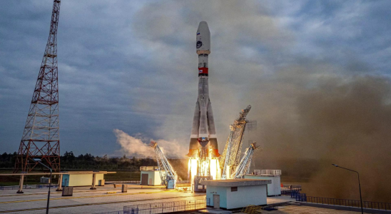 Raumfahrtbehoerde Eine gescheiterte Mondmission truebt den russischen Stolz und spiegelt