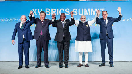 Regionalleiter fordert EU Antragsteller auf stattdessen BRICS beizutreten – World