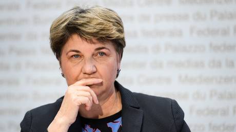 Schweizer Verteidigungsministerium steht wegen gescheitertem Waffengeschaeft mit der Ukraine unter