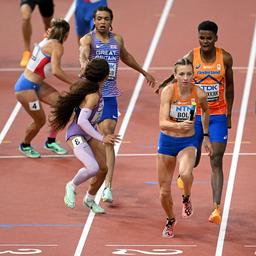 Staffel holt sich weitere WM Medaillen ueber 4x400 Meter nachdem Bol