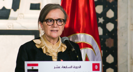Tunesien Der tunesische Praesident entlaesst die Premierministerin die erste Frau