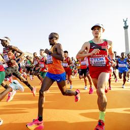 Weltcup Traum Nageeye explodiert Niederlaender bricht Marathon nach 27 Kilometern ab