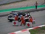 WK-leider Bagnaia afgevoerd naar ziekenhuis na crash in Spaanse MotoGP-race
