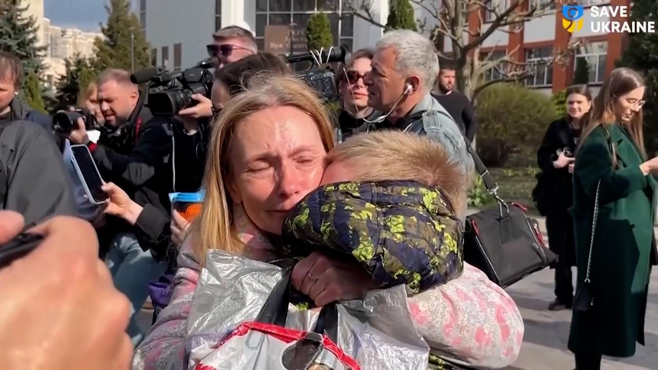 Beeld uit video: 31 Oekraïense kinderen teruggehaald uit Rusland