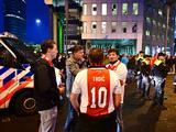 Ajax telt in onrustig Amsterdam af naar Europees duel met Marseille