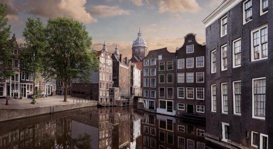 Amsterdam beschaeftigt Nicht auf den Fotos von Ernst Yperlaan