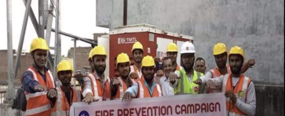 Brandschutz Reliance Jio fuehrt an seinen Netzwerkstandorten in ganz Delhi NCR