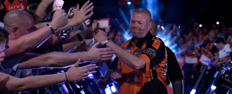 Danny Noppert veraergert ueber das Darts Publikum in Amsterdam „Ich habe