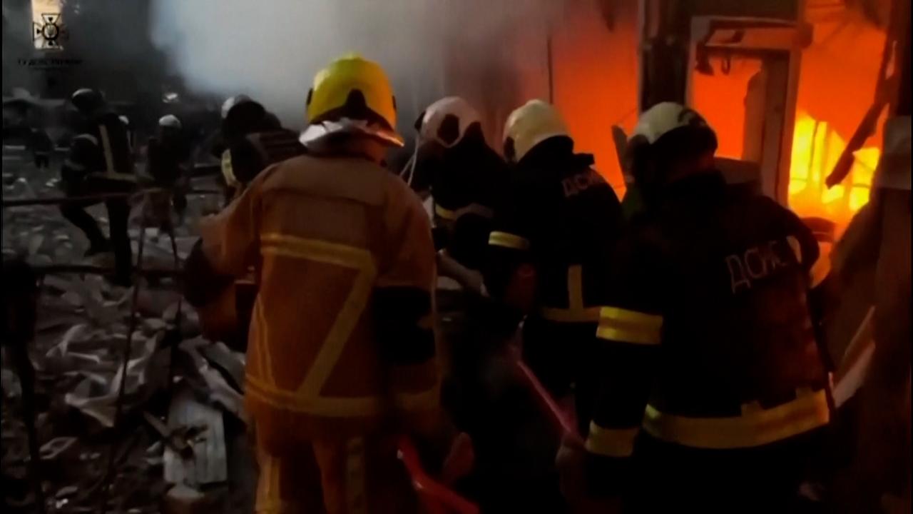 Beeld uit video: Chaos na nieuwe raketaanvallen in Kyiv en andere regio’s