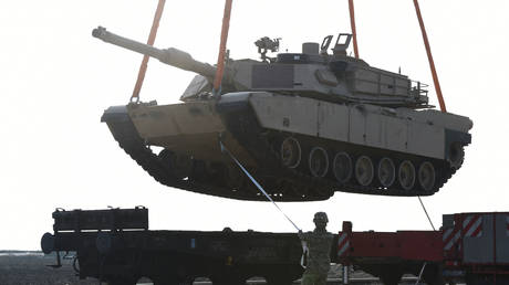 Der ukrainische Geheimdienstchef warnt vor in den USA hergestellten Panzern