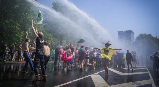 Die Demonstrationen nehmen zu „Was wir fuer normal halten ist