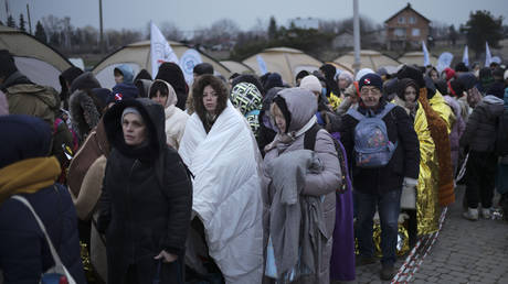 EU gibt Zahl der ukrainischen Fluechtlinge im Block bekannt –