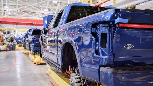 Ford stellt die Arbeiten an einer 35 Milliarden US Dollar teuren