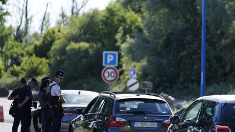 Frankreich gibt Haltung zum russischen Autoverbot bekannt – World
