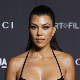 Kourtney Kardashian wird wegen Schwangerschaftskomplikationen operiert Verleumden