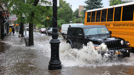 Notstand wegen Ueberschwemmung in New York ausgerufen VIDEOS – World
