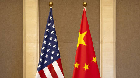 Peking bezeichnet die USA als „wahres Luegenimperium – World