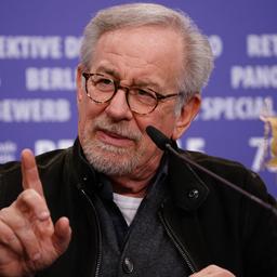 Steven Spielberg und seine Frau spenden Millionen fuer Schriftstellerstreik