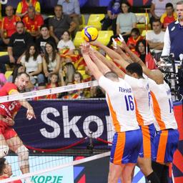 Volleyballspieler schliessen erfolgreiche Europameisterschafts Gruppenphase mit Stil gegen Nordmazedonien ab