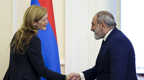 Wie engagieren sich die USA in Armenien — RT Weltnachrichten