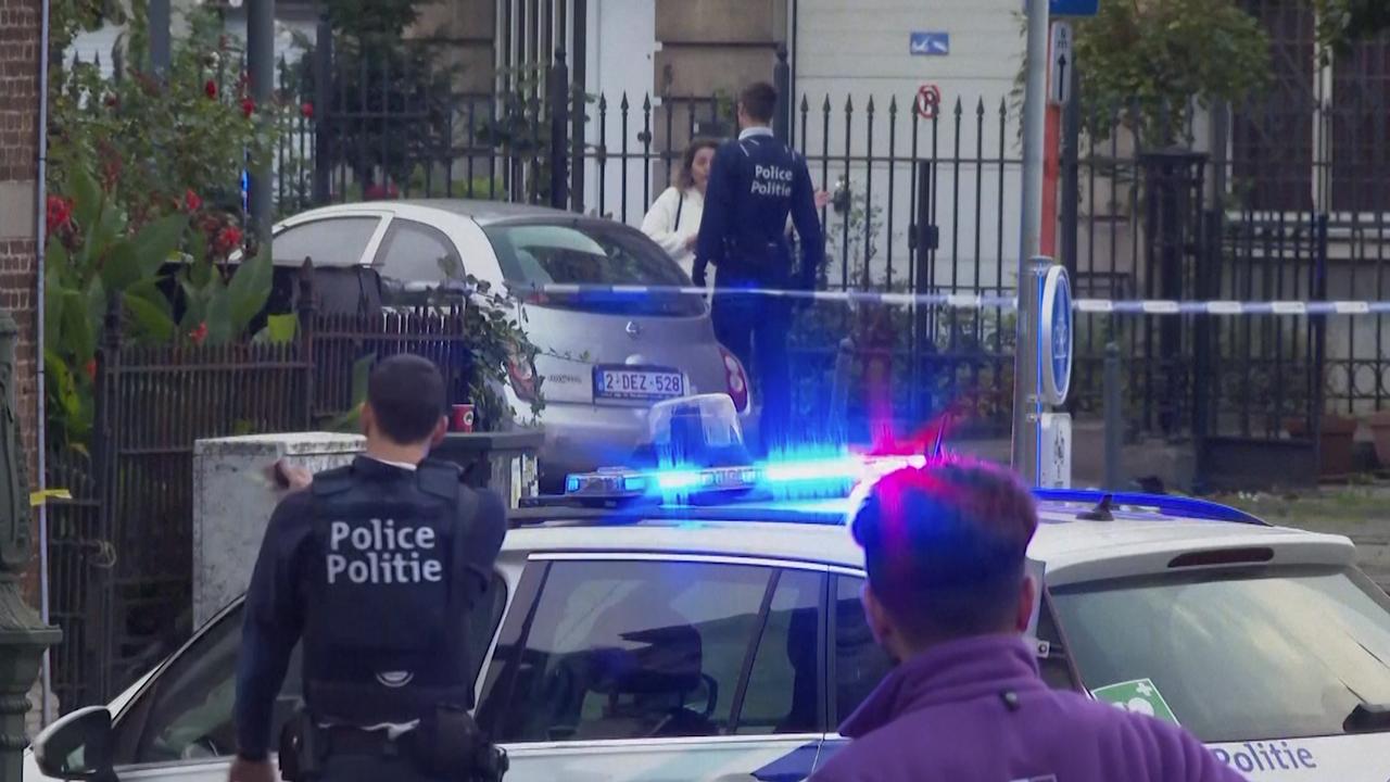 Beeld uit video: Plek waar Belgische politie terrorist neerschoot afgezet met lint