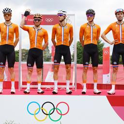 Die Niederlande im olympischen Strassenrennen mit einem Mann weniger als