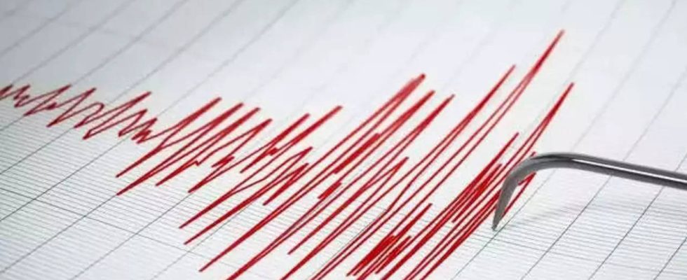 Erdbeben der Staerke 63 und Nachbeben erschuettern Afghanistan