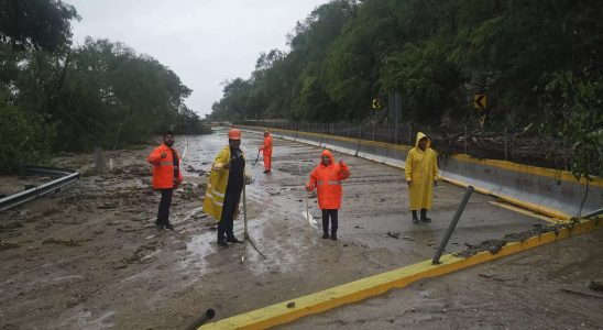 Erdrutsche Hurrikan Otis loest in Acapulco massive Ueberschwemmungen aus loest